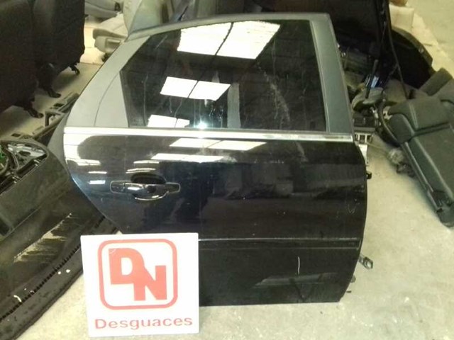 Drzwi tylne prawe 93175837 OPEL