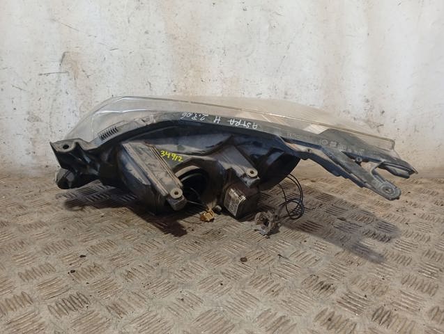 Reflektor prawy 93178636 OPEL