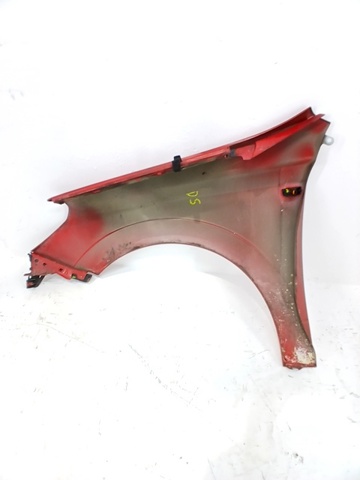 Błotnik przedni prawy 93178667 OPEL