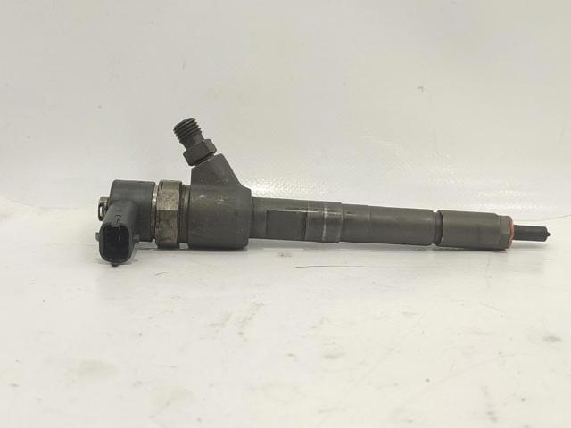 Wtryskiwacz paliwa 93183910 OPEL