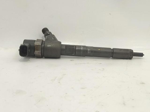 Wtryskiwacz paliwa 93183910 OPEL