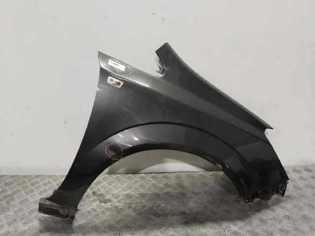 Błotnik przedni prawy 93184412 OPEL