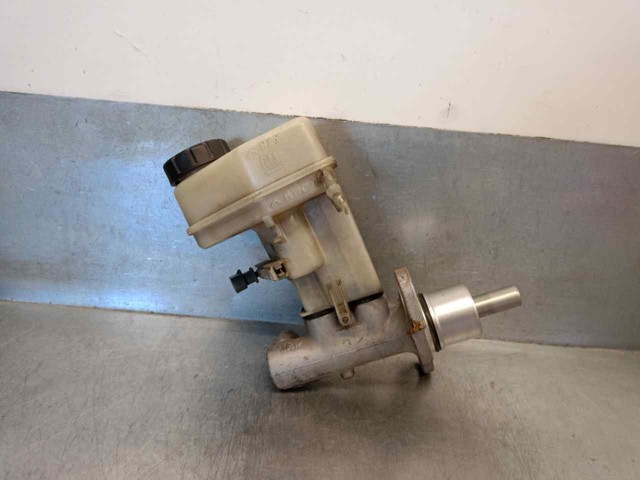 Główny cylinder hamulców 93184542 OPEL