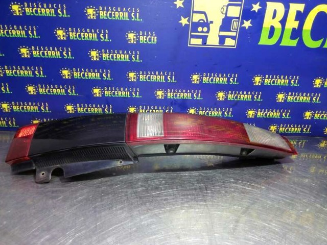 Lampa zespolona tylna lewa 93184712 OPEL