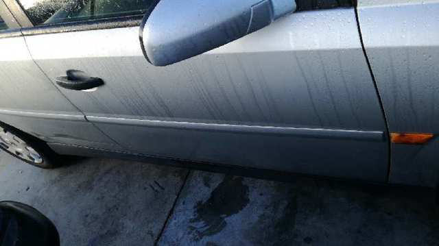 Drzwi przednie prawe 93186030 OPEL