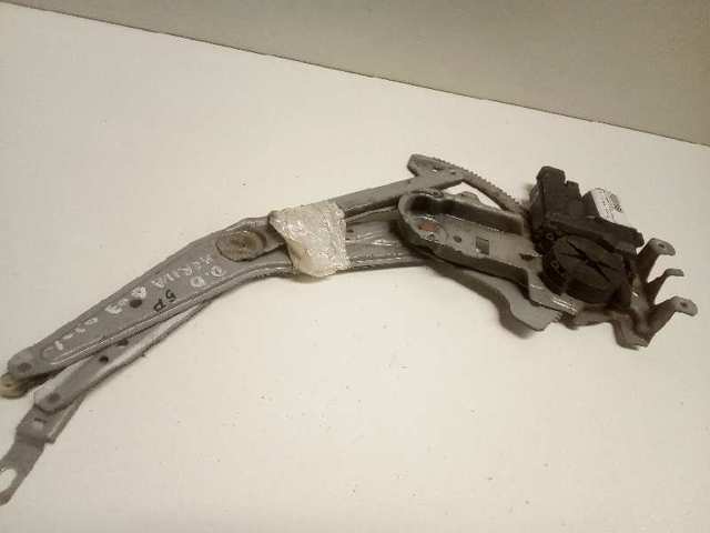 Mechanizm podnoszenia szyby drzwi przednich prawych 93186831 OPEL