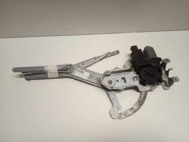 Mechanizm podnoszenia szyby drzwi przednich prawych 93186831 OPEL