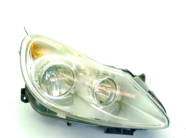 Reflektor prawy 93189358 OPEL