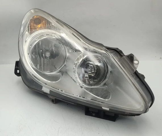 Reflektor prawy 93189358 OPEL