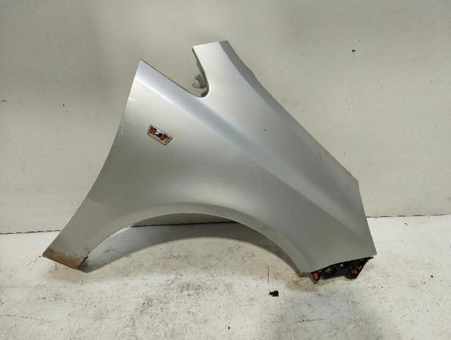 Błotnik przedni prawy 93189644 OPEL