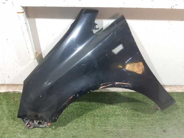 Błotnik przedni lewy 93189645 OPEL