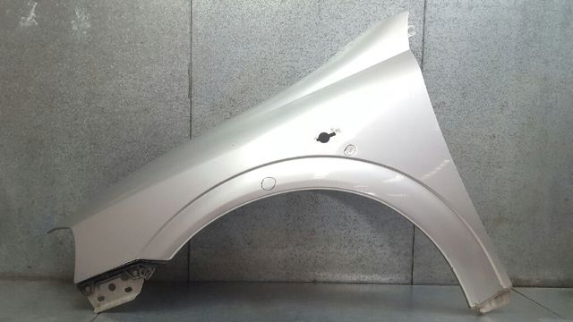 Błotnik przedni lewy 93190357 OPEL