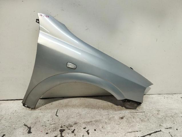 Błotnik przedni prawy 93190358 OPEL