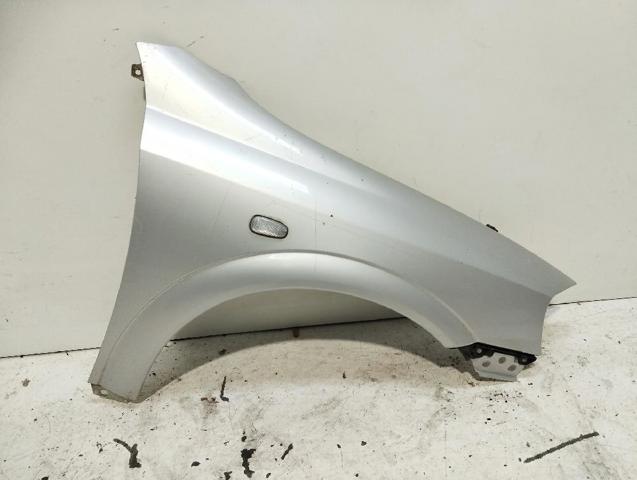 Błotnik przedni prawy 93190358 OPEL