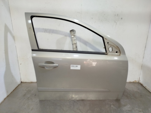 Drzwi przednie prawe 93192037 OPEL