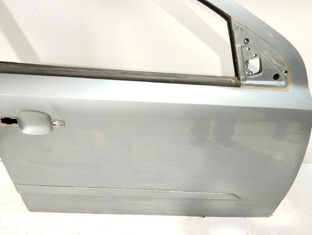Drzwi przednie prawe 93192037 OPEL