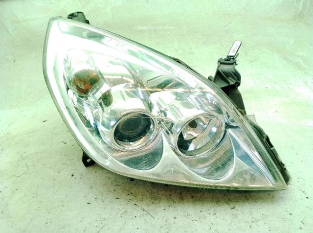 Reflektor prawy 93192378 OPEL