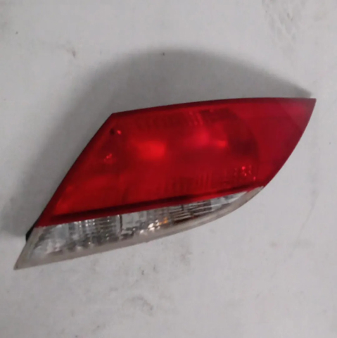 Kupić Lampa zespolona tylna prawa Opel Astra  L67 w dobrej cenie