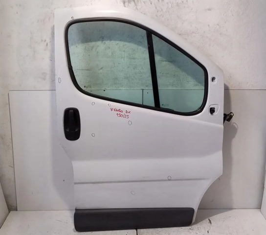 Drzwi przednie prawe 93194148 OPEL