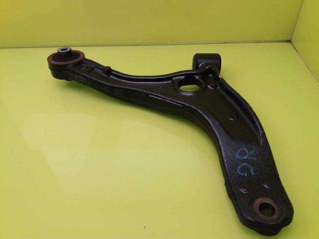 Wahacz zawieszenia przedniego dolny prawy 93197215 OPEL