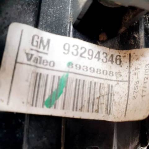 Lampa zespolona tylna prawa 93294346 OPEL