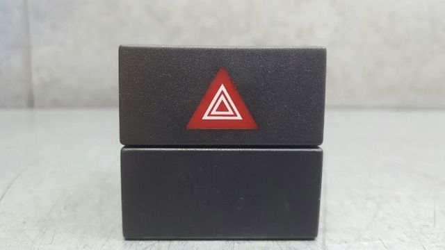 Przycisk włączania światła awaryjnego 93332970 OPEL