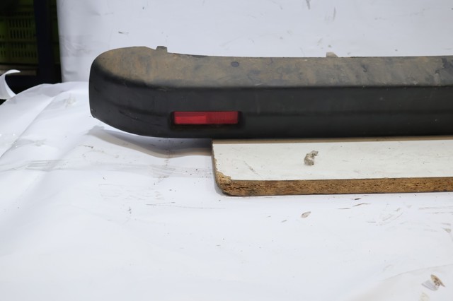 Zderzak tylny 93450062 OPEL