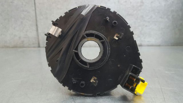 Pierścień kontaktowy AIRBAG, taśma kierownicy  934901C100 HYUNDAI