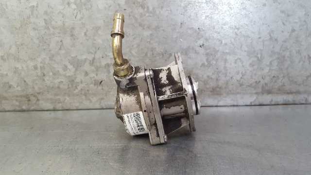 Pompa podciśnienia Ford Granada GU