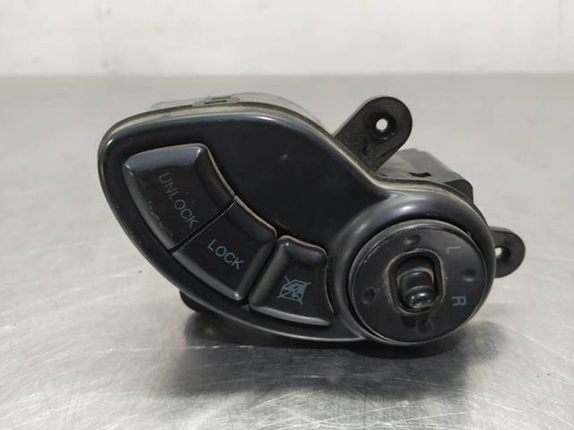 9353026000 Hyundai/Kia
