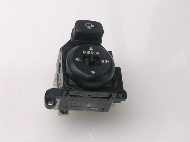 935402L000 Hyundai/Kia