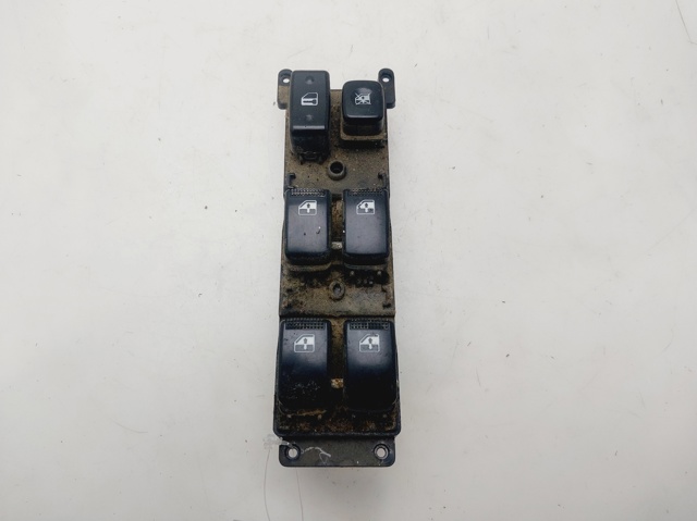 935701G110 Hyundai/Kia