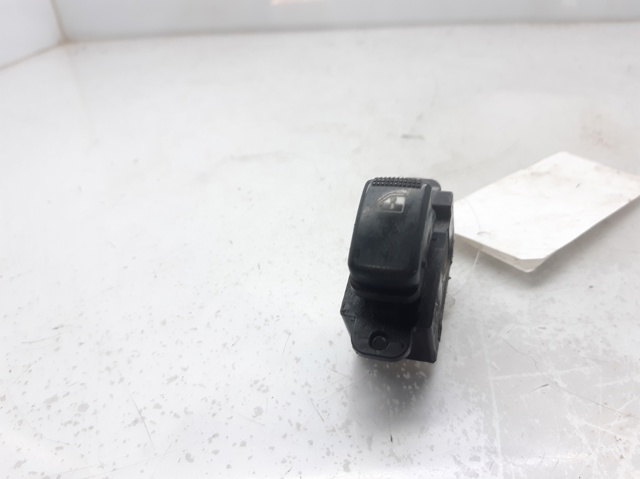 935782D000 Hyundai/Kia