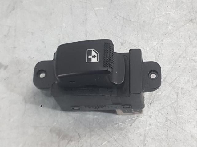 935782D000 Hyundai/Kia