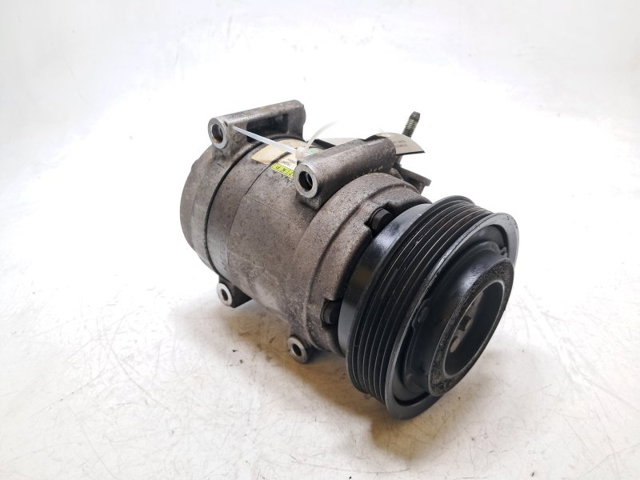 Sprężarka klimatyzacji 93743410 OPEL