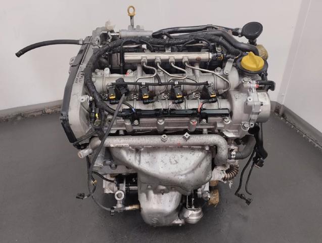 Silnik w komplecie 937A5000 FIAT