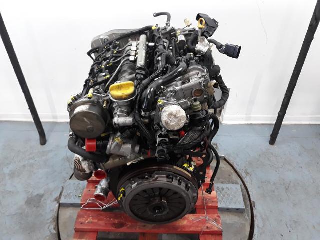 Silnik w komplecie 937A5000 FIAT