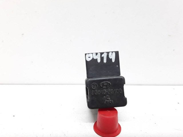 Czujnik włącznika świała stop 9381038100 HYUNDAI