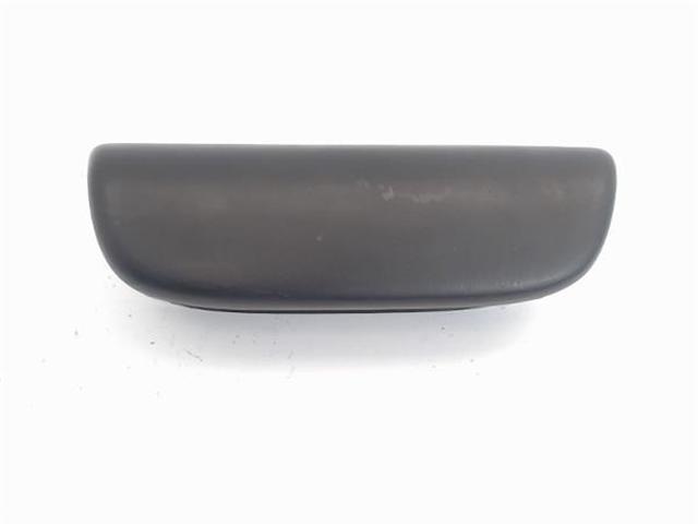 Lampa oświetlenia tylnej tablicy rejestracyjnej 93854773 OPEL