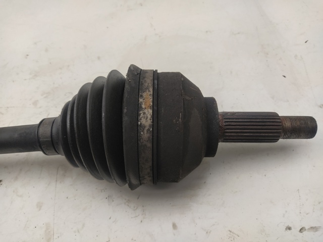Półoś napędowa przednia lewa 93861972 OPEL