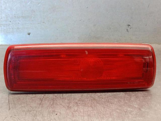 Lampa stop tylna dodatkowa 93867977 OPEL