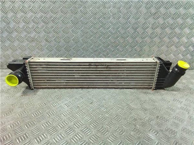 Chłodnica intercoolera 93868350 OPEL