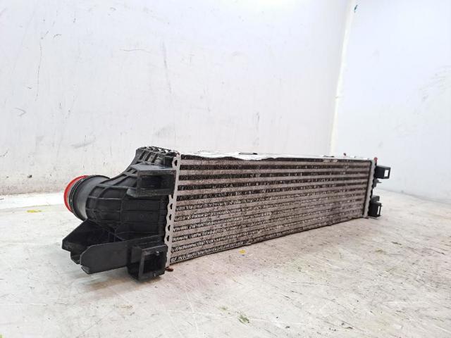 Chłodnica intercoolera 93868350 OPEL