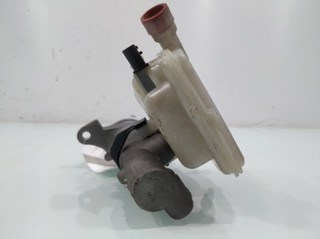 Zbiorniczek głównego cylindra hamulcowego (płynu hamulcowego) 93868496 OPEL