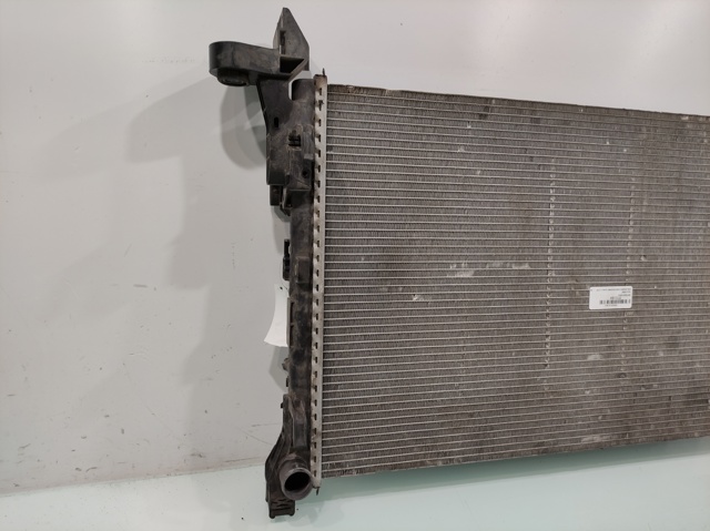 Chłodnica silnika 93868887 OPEL