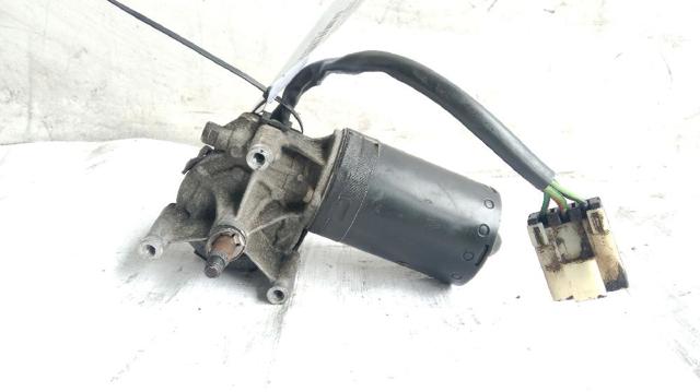 Silniczek wycieraczki szyby przedniej 9390332230 NISSAN