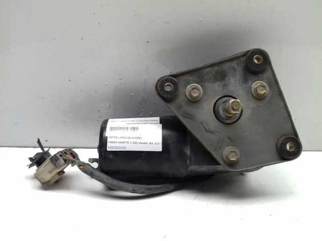 Silniczek wycieraczki szyby przedniej 9390332230 NISSAN