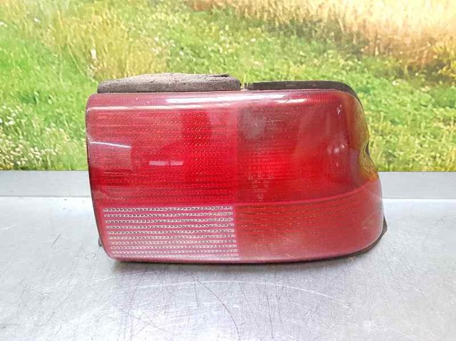 Lampa zespolona tylna prawa 93AG13A602BB FORD