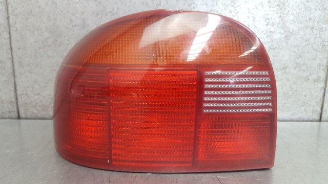 Lampa zespolona tylna prawa 93BG13N004 FORD