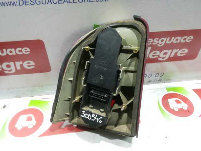 Lampa zespolona tylna prawa 93BG13N004 FORD